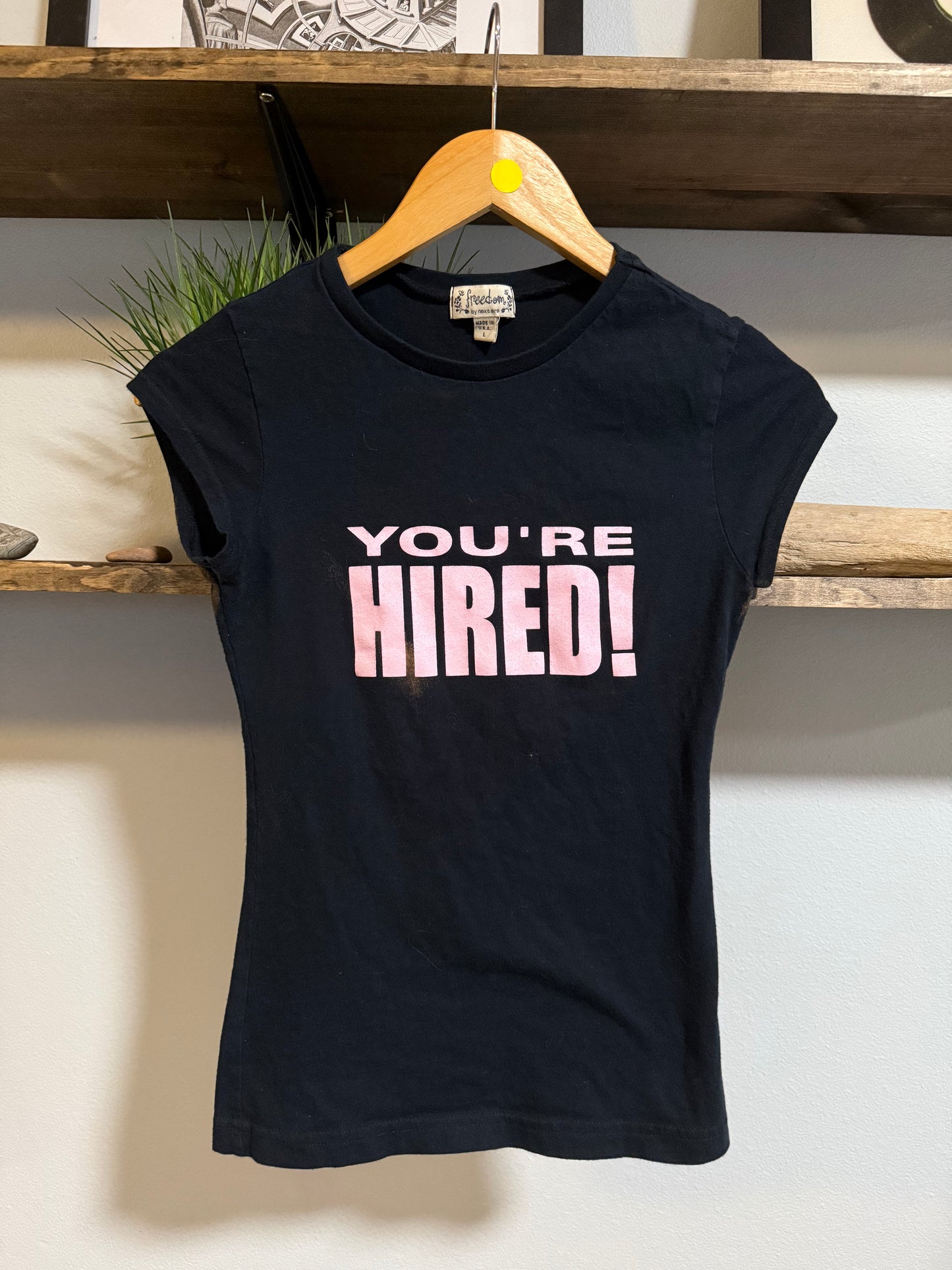 Y2K Wmns “You’re hired” baby tee - L