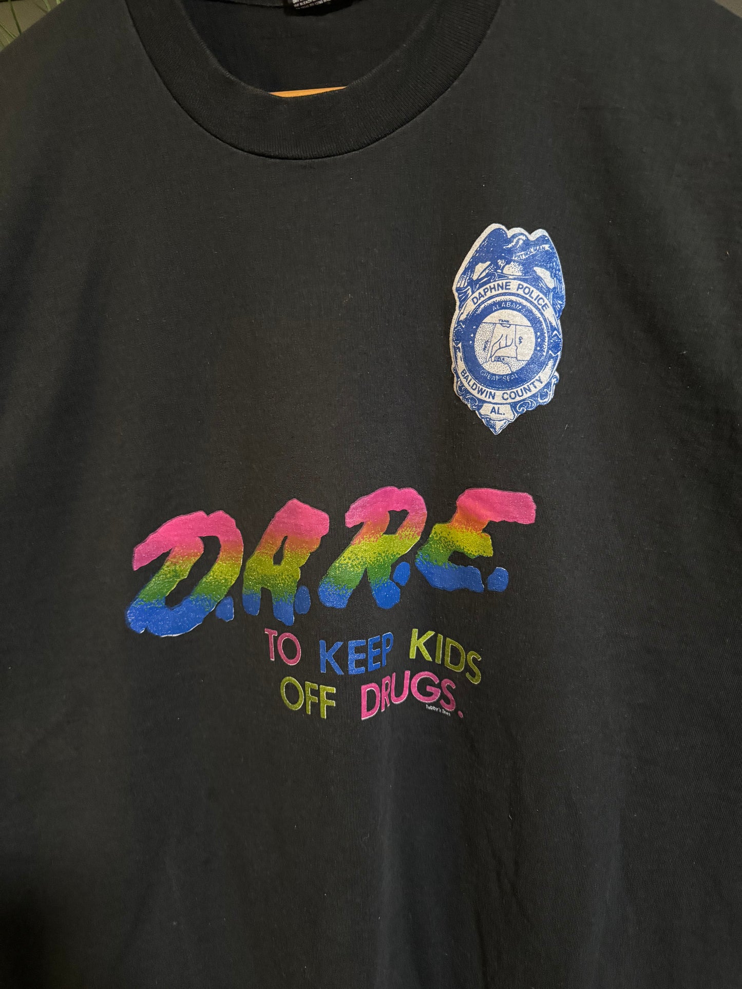 Vintage D.A.R.E. “To keep kids off drugs” Tee - XL
