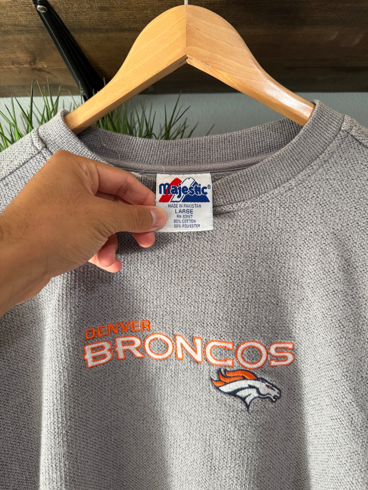 Vintage Denver Broncos NFL Football Crewneck - L