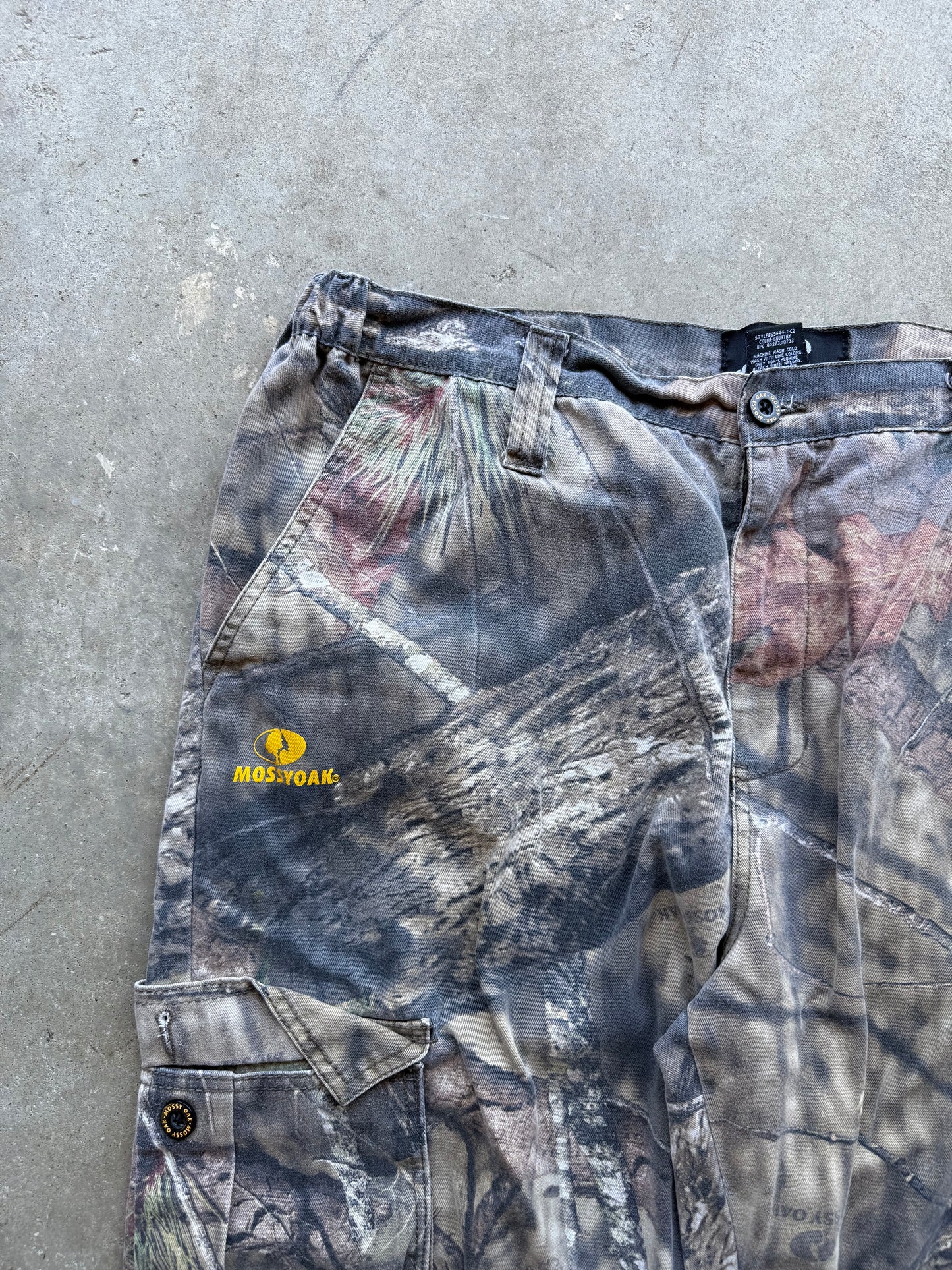 Mossy Oak Camo Pants - 36/38