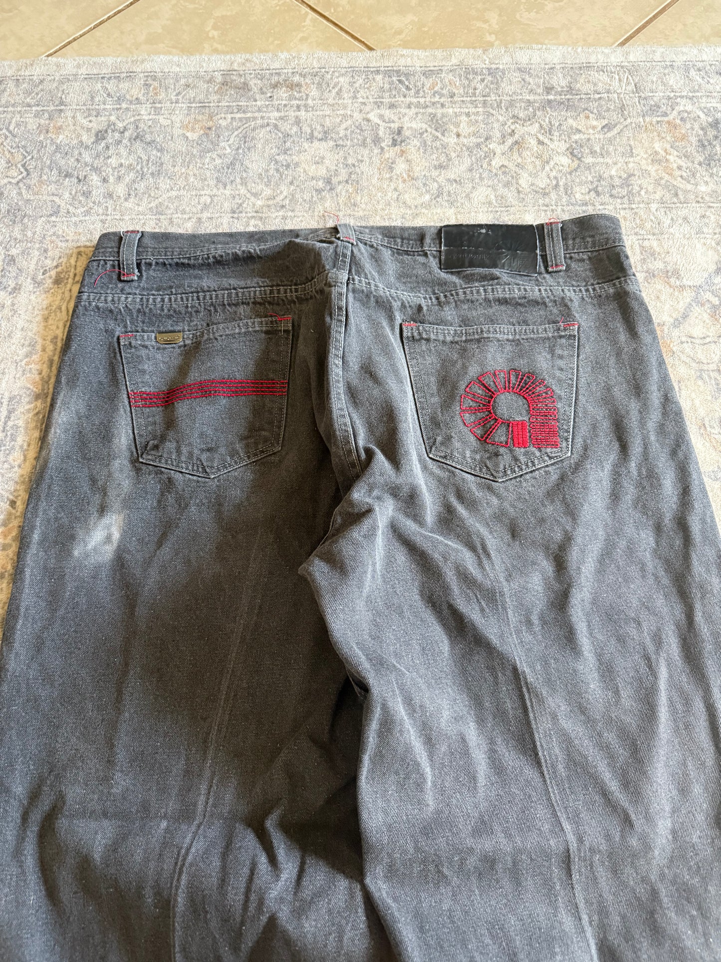 Y2K faded Black Baggy Akademik jeans embroidered - 43x30