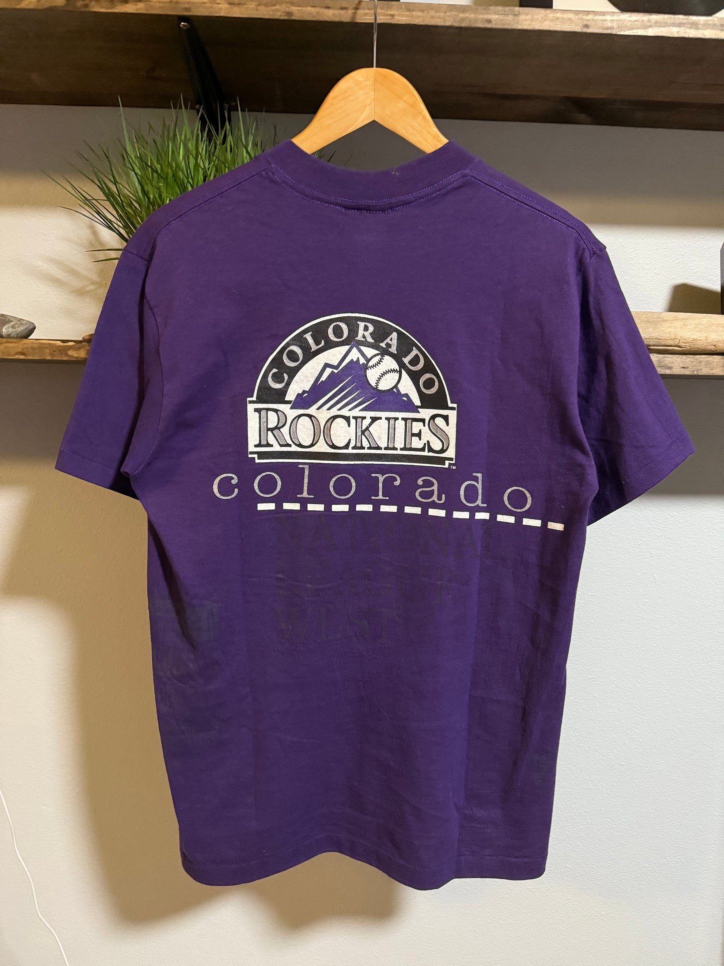 Vintage Colorado Rockies MLB Chalk Line Tee - M/L