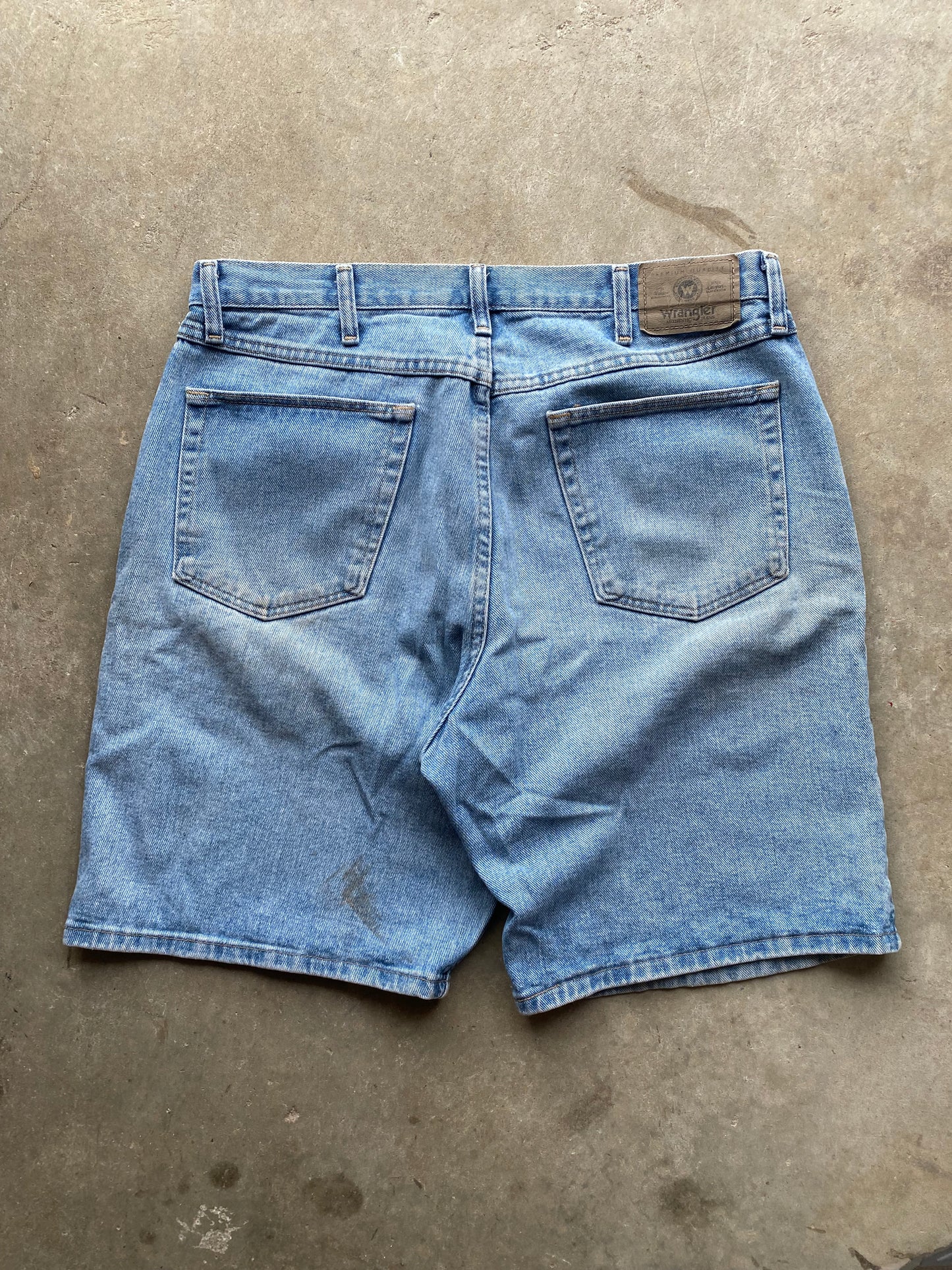 34 Wrangler Shorts