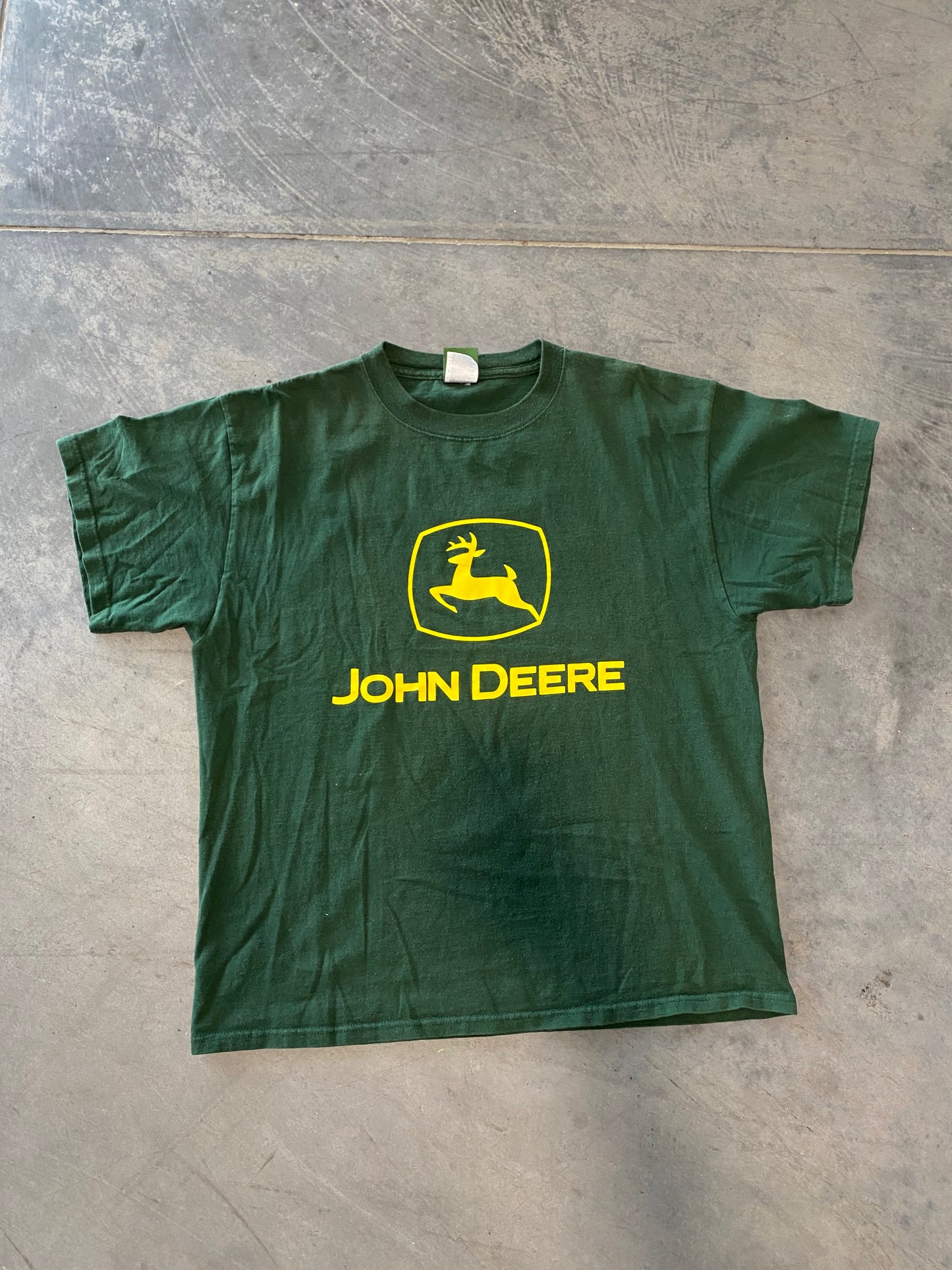 John Deere Tee - L