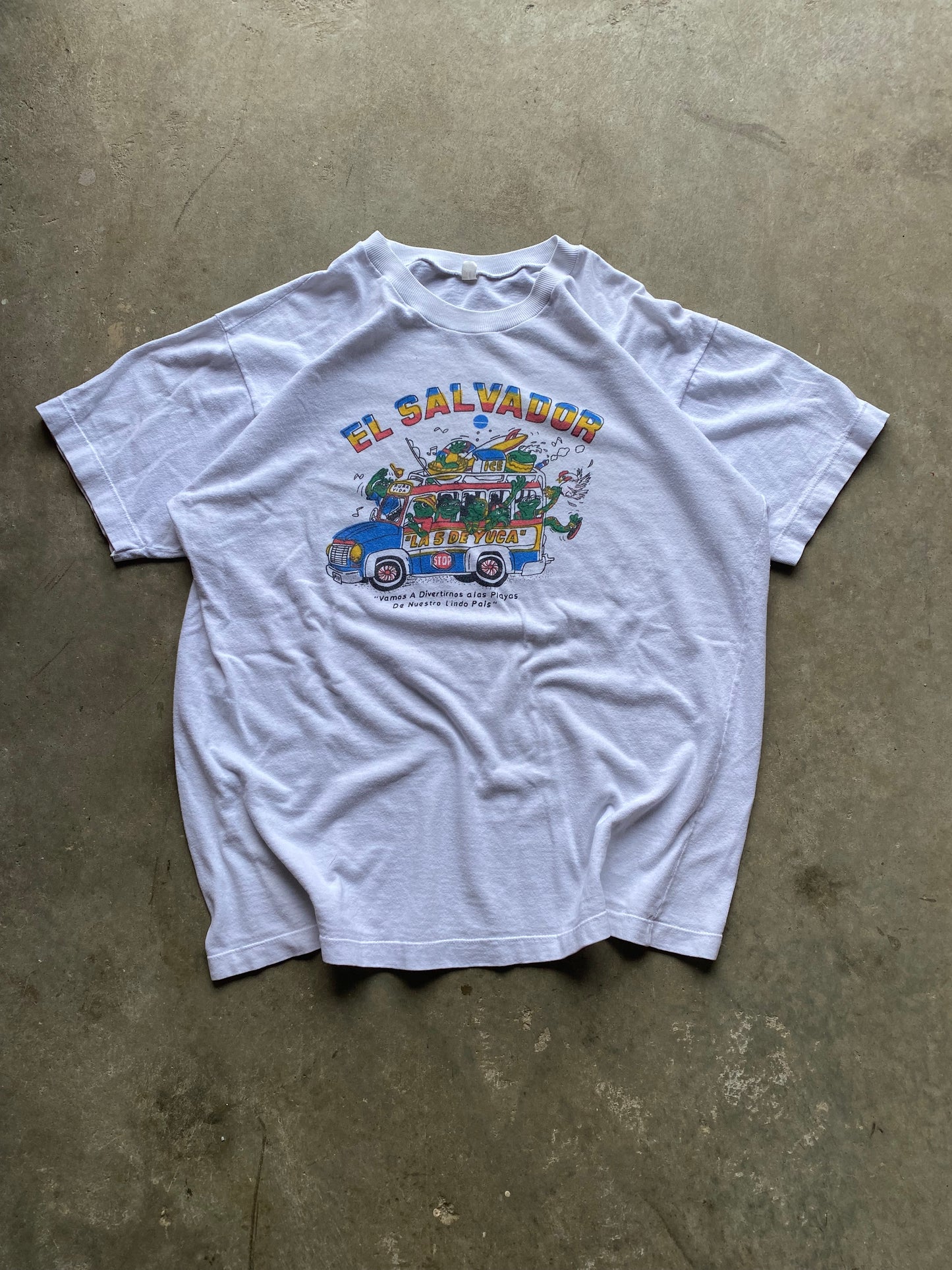 El Salvador Tee - XL