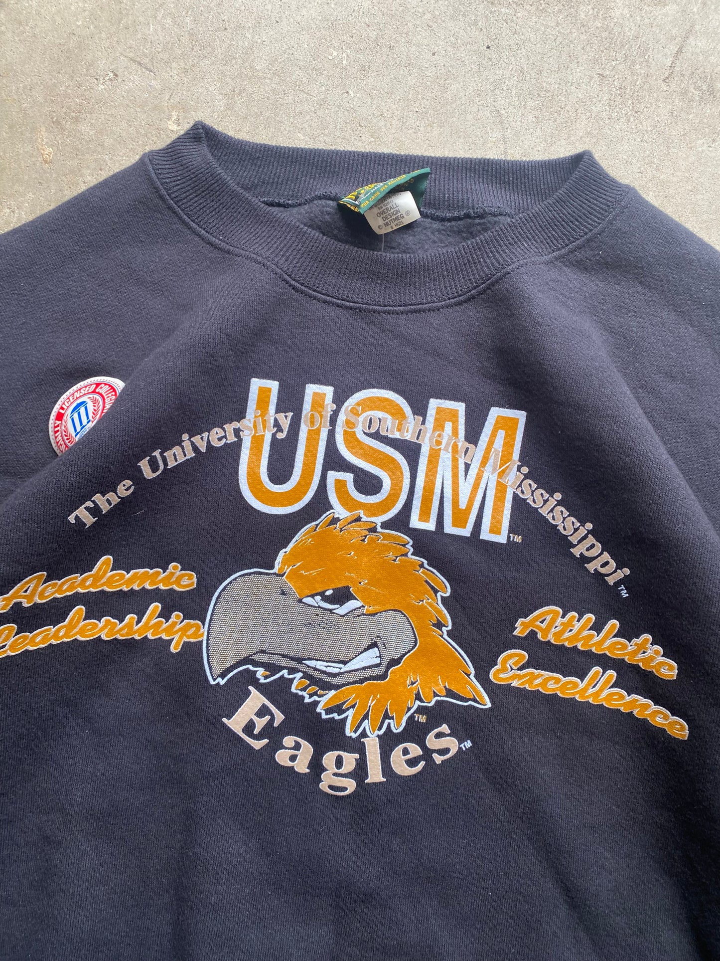 USM Crewneck - XL