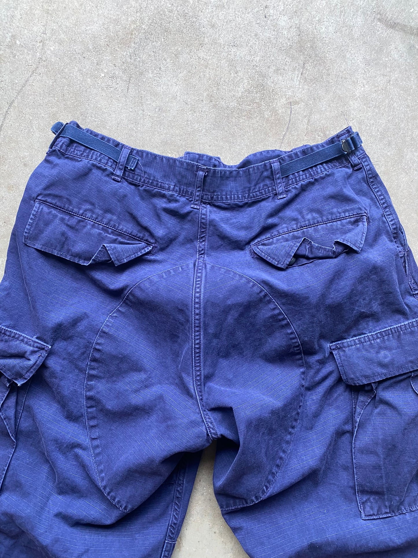 31-35 Vintage Cargo Pants