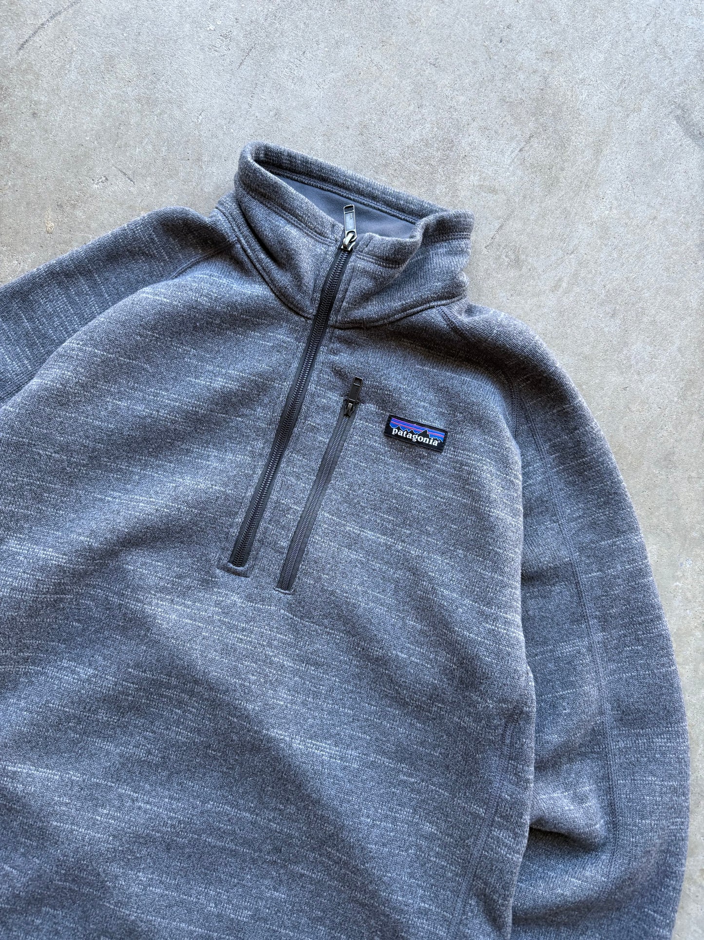 Patagonia Quarter Zip - M