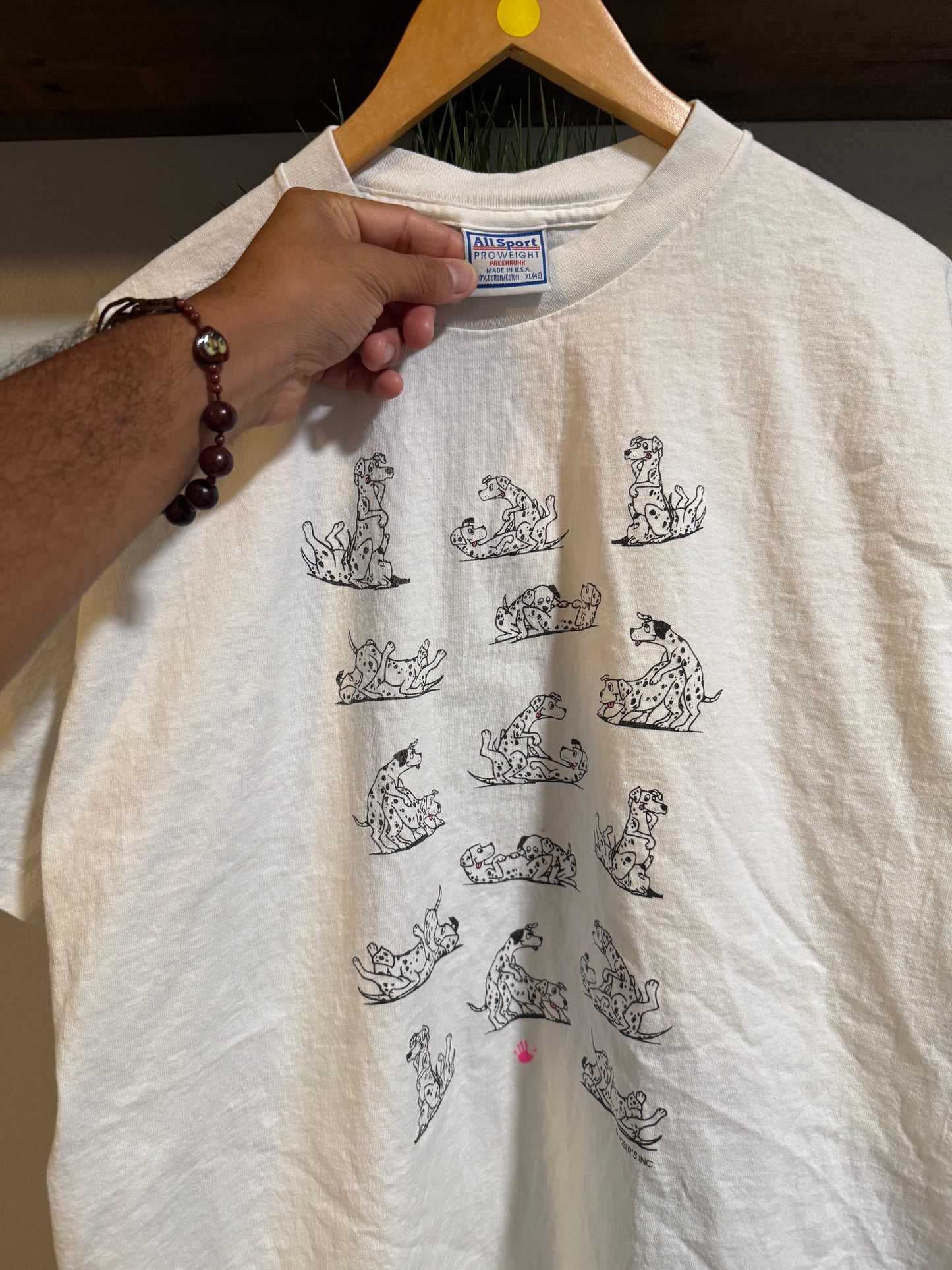 Vtg Funny Dog Cartoon tee - XL
