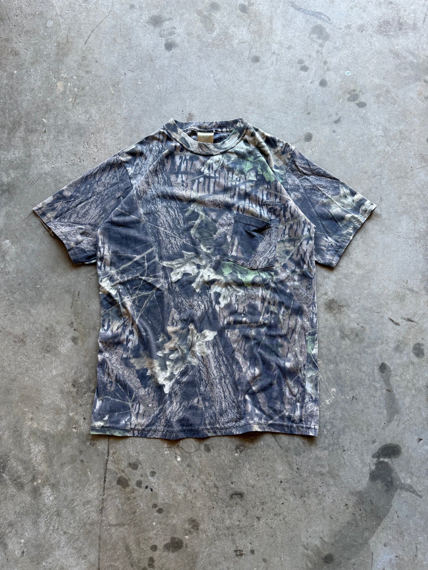 Camo Tee - L