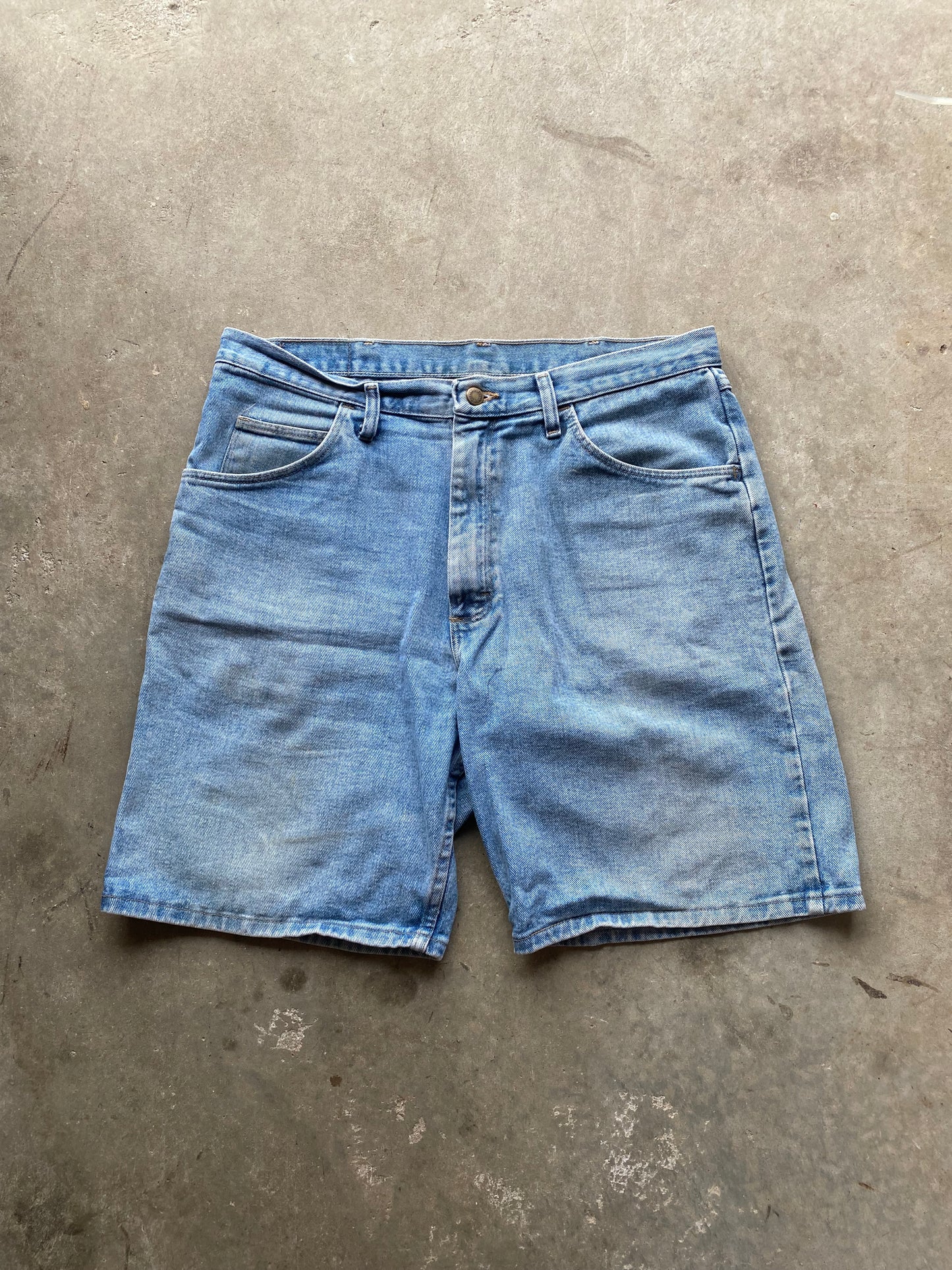 34 Wrangler Shorts