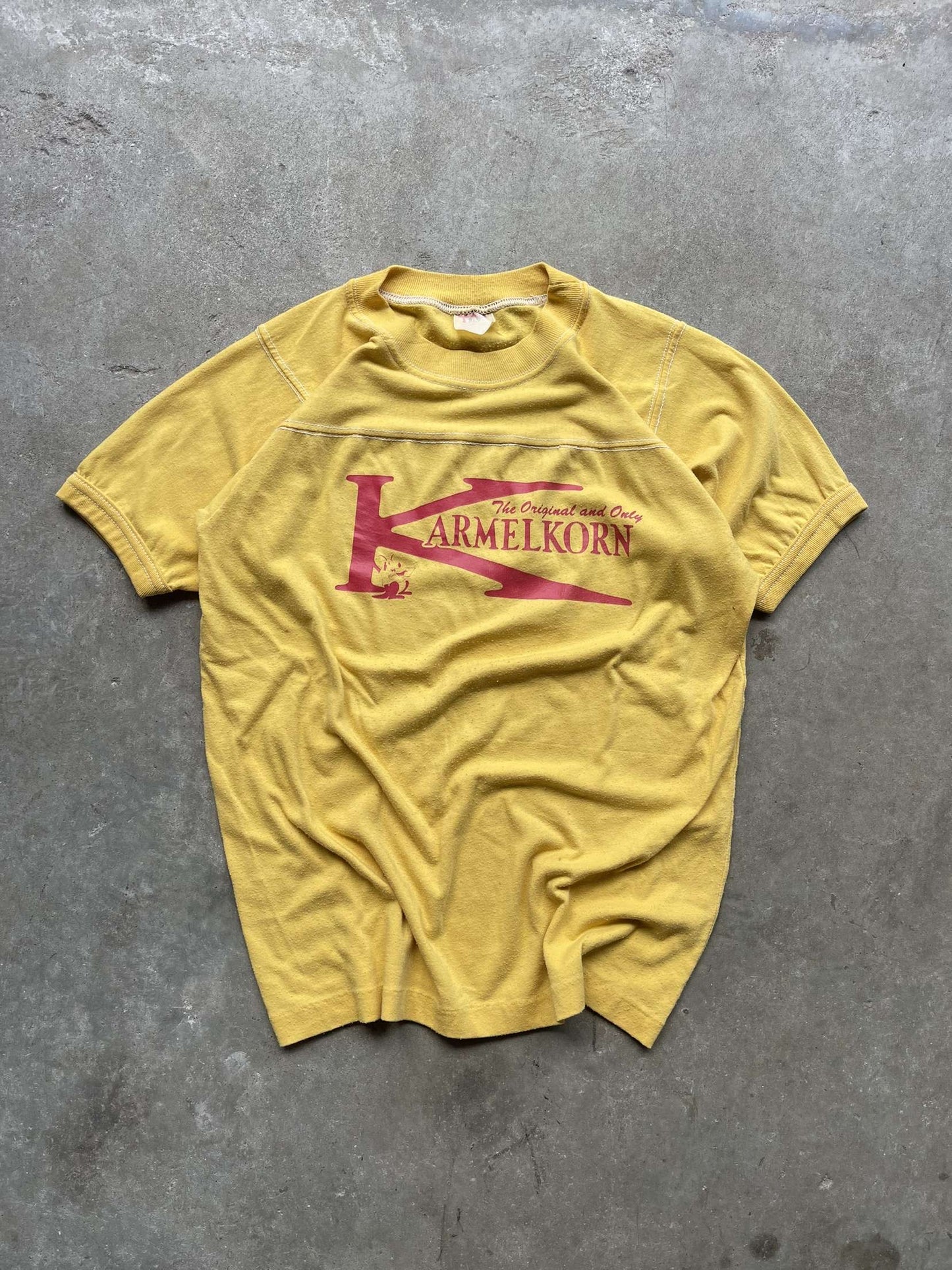 Vintage KarmelKorn Tee - M