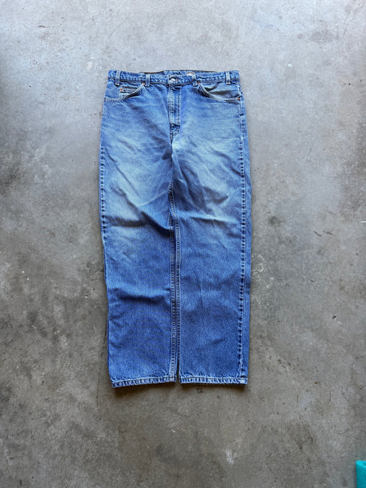 Vintage Levi’s 505 Orange Tabs - 38x31