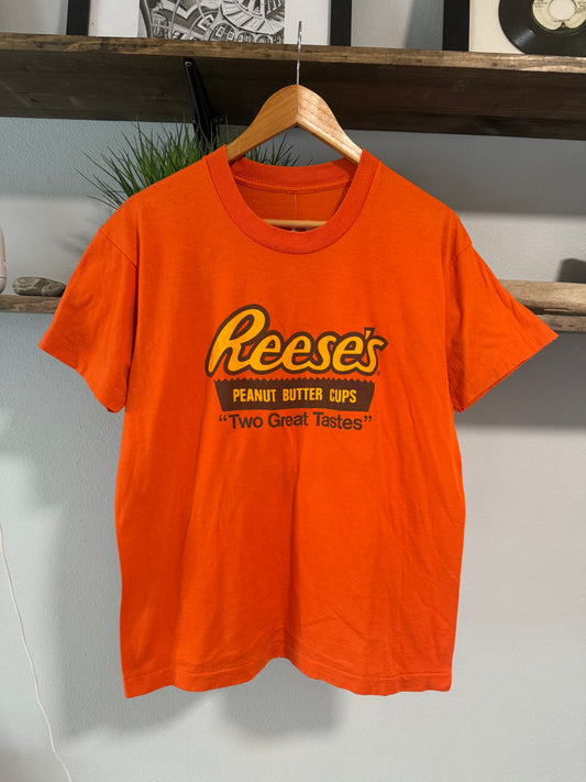 Vtg 80’s Reese’s Peanut butter cup Tee - M