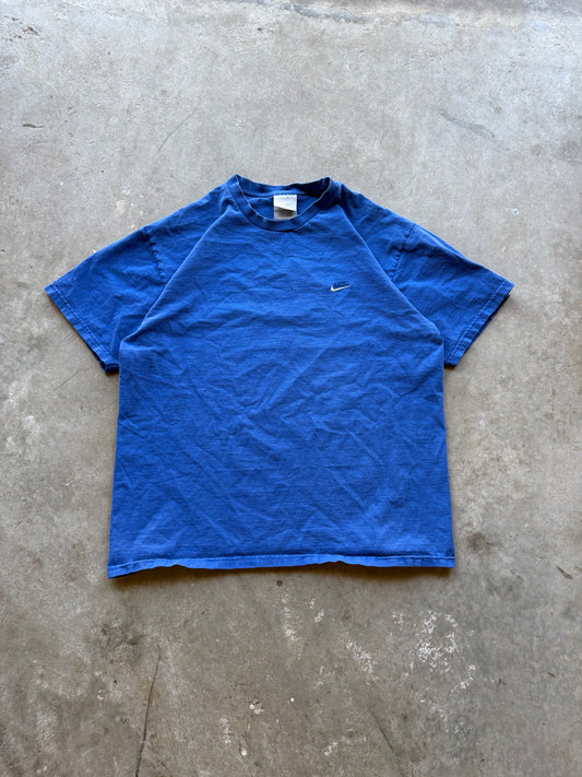 Nike Tee - L