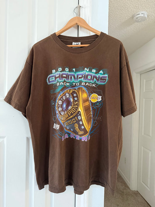 Vintage 2001 Los Angeles lakers nba champions back to back tee - XL